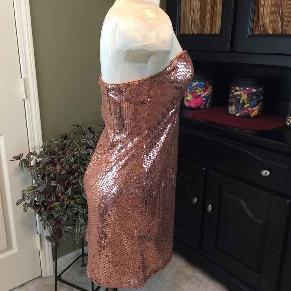 NWT XXI Rose Gold Sequin Strapless Dress L - Picture 3 of 5